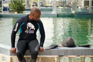 Doctor Aristide Takoukam Kamla en el Centro de Conservación de Manatíes del Caribe, perfil LinkedIn Dr Kamla