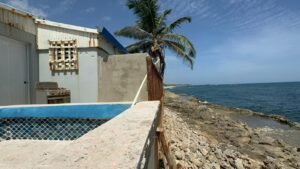 Construcciones familia Abreu, Islote, Arecibo