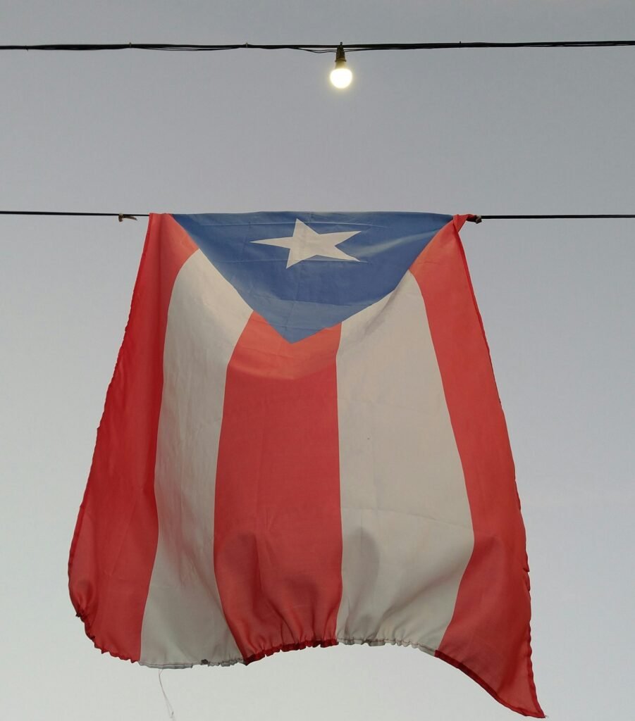 Bandera de Puerto Rico, Alberto Martinez Márquez, Unsplash