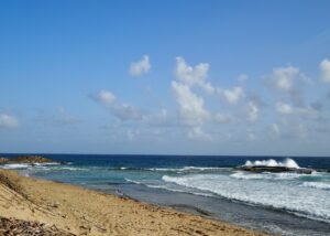 Playa en el norte, Daniel Reyes, Unsplash