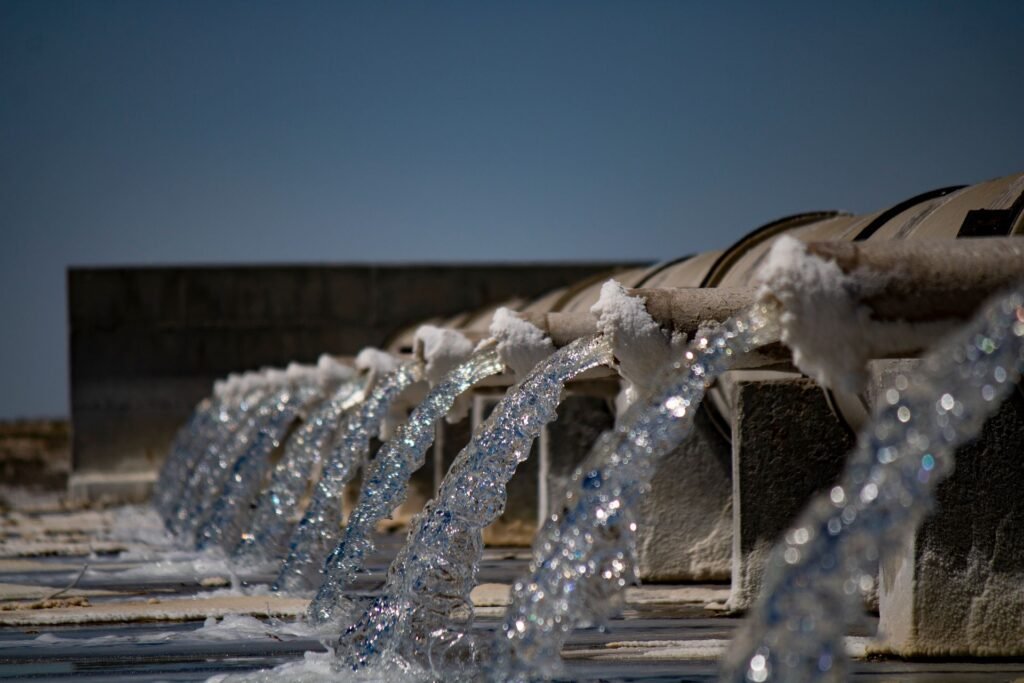 Planta de tratamiento de agua potable. Foto: Orham Akbaba, Pexels.